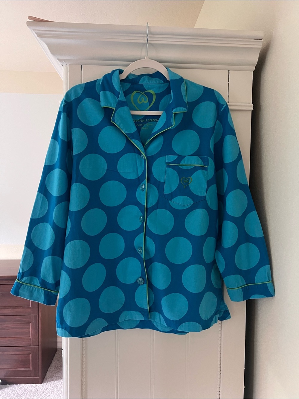 Blue Polka Dot Victoria’s Secret pink pj top 100% cotton